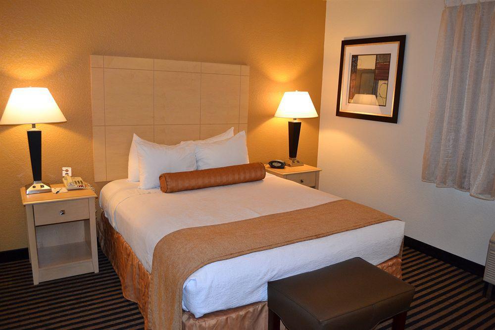 Western Executive & Manteca