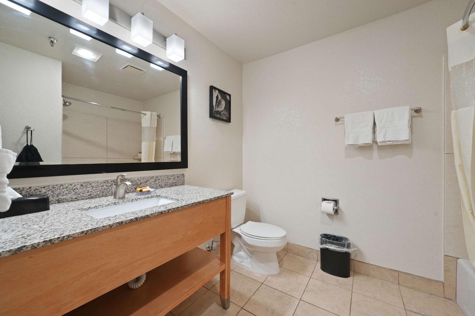 Hotel Western Executive & Manteca
