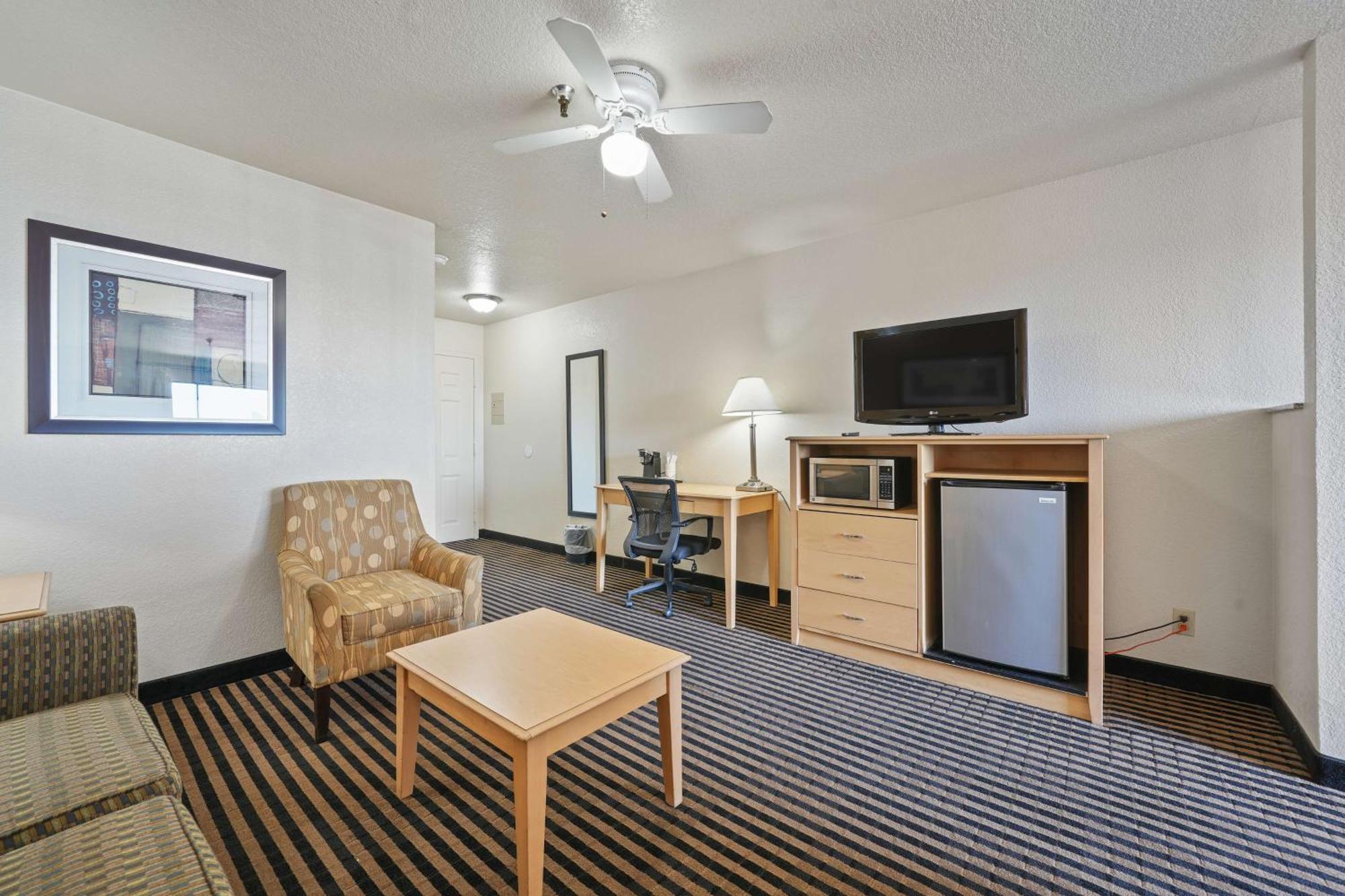 Western Executive & Hotel Manteca