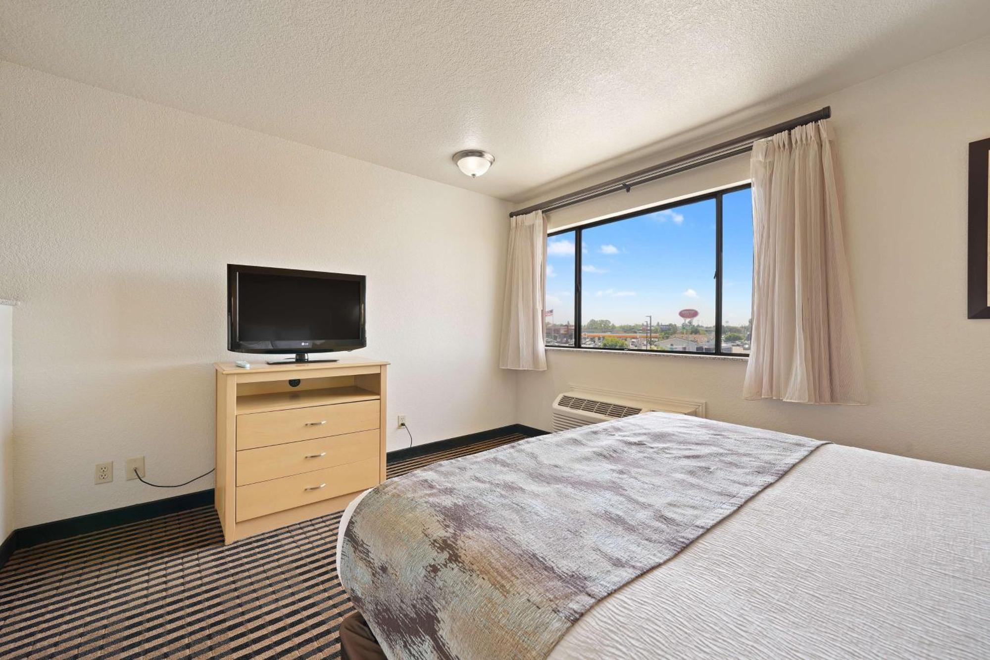 Western Executive & Hotel