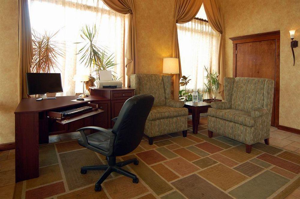 Hotel Western Executive & 3*