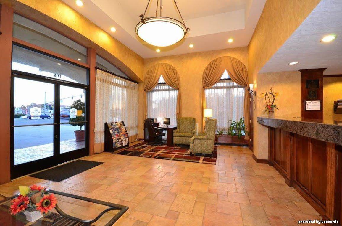 Hotel Western Executive & Manteca